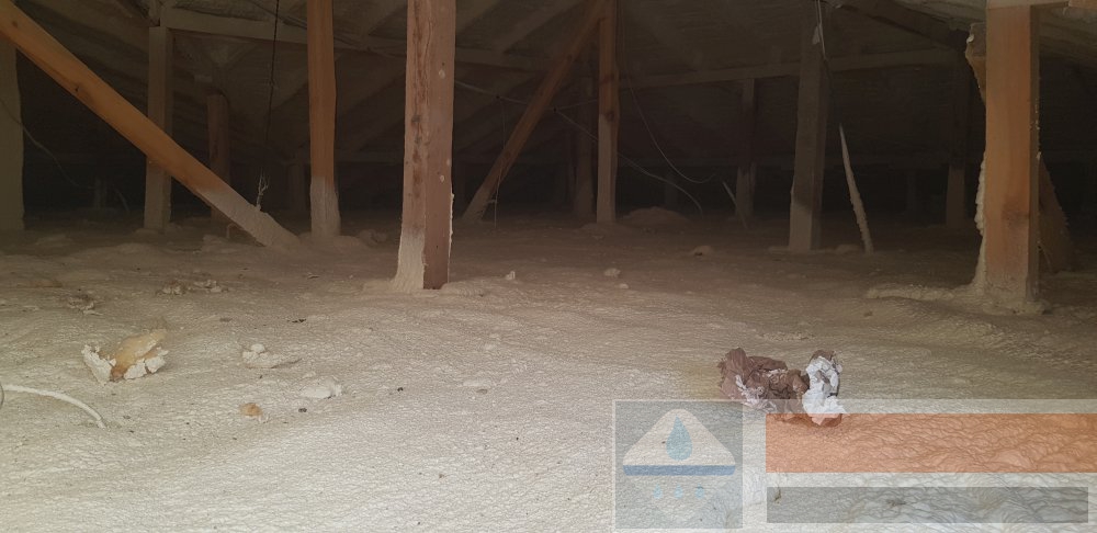 ÇATI ARASI TERS TAVAN VE ZEMİN POLİÜRETAN KÖPÜK UYGULAMA